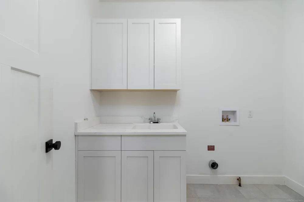 7583 Brunswick Drive Washington Township, MI 48095