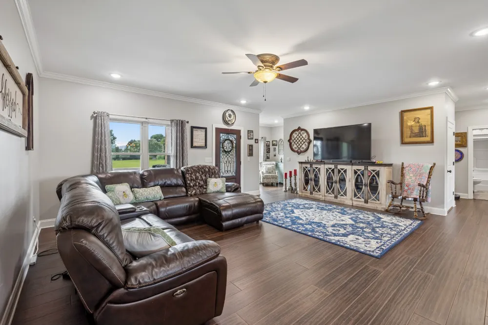 7 Shenandoah Cir Carthage, TN 37030