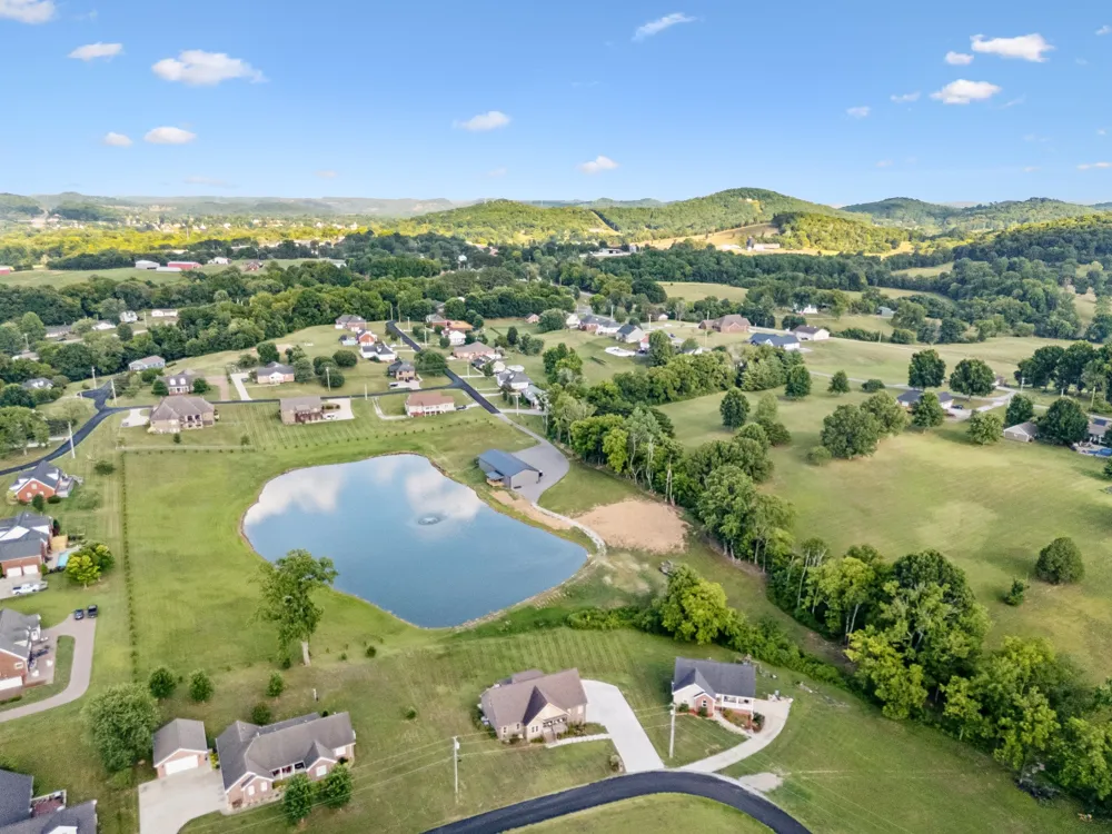 7 Shenandoah Cir Carthage, TN 37030