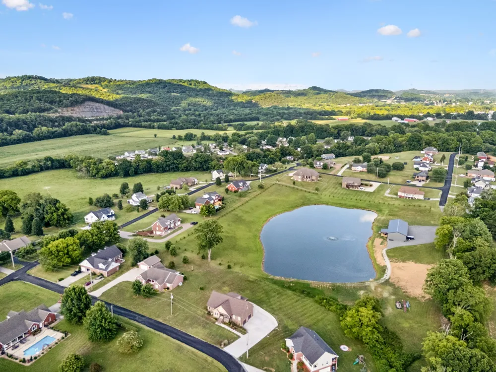 7 Shenandoah Cir Carthage, TN 37030