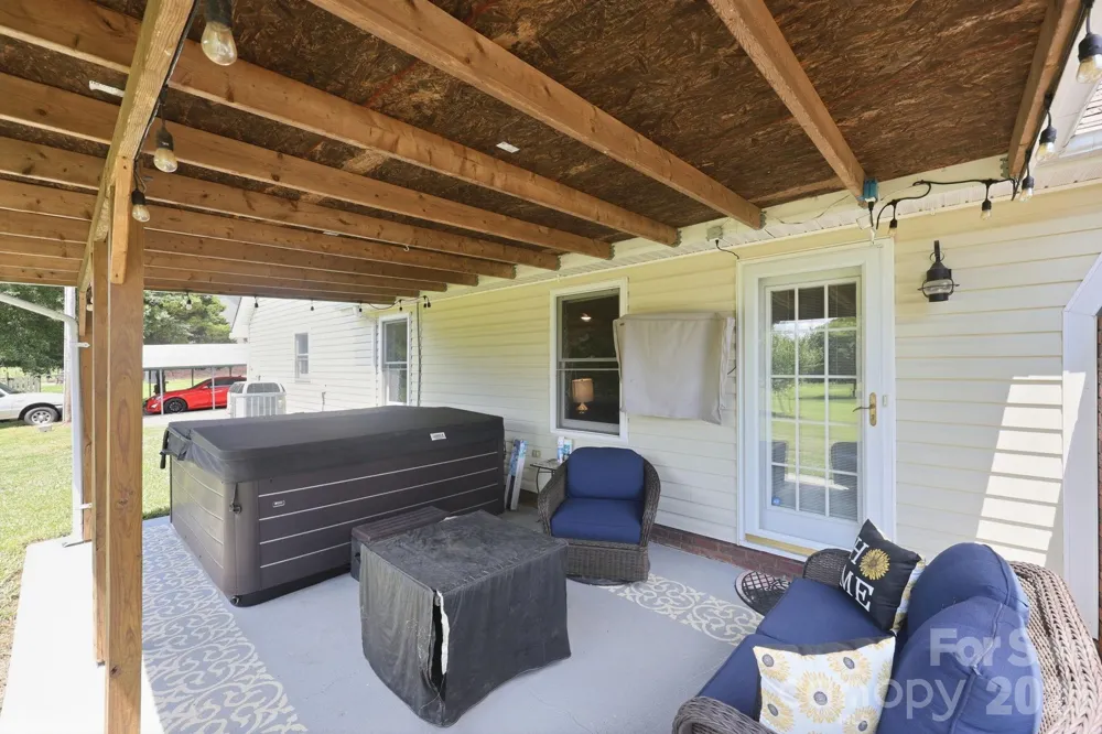 25472 Millingport Road Locust, NC 28097