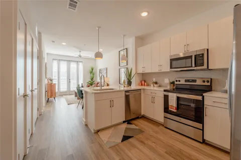 105 S Bishop Avenue #105-2214