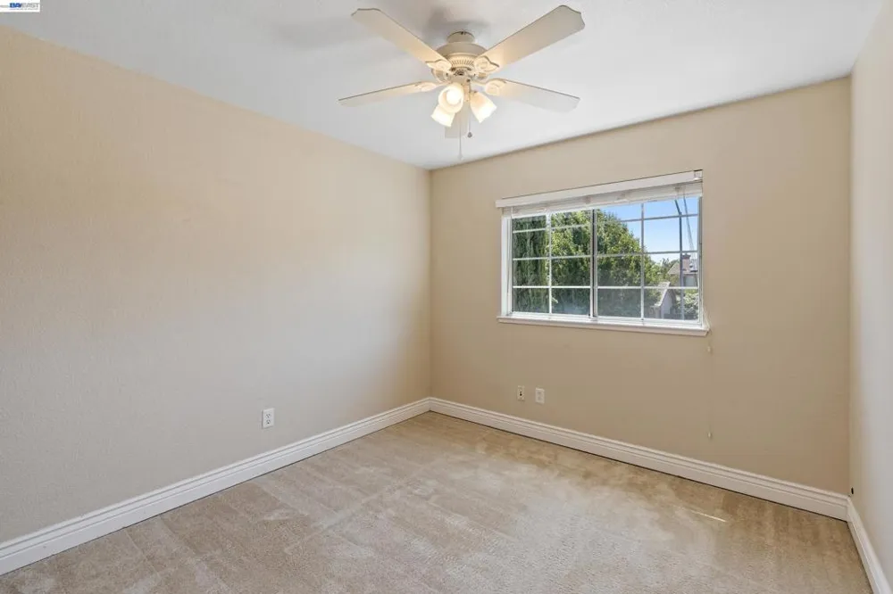 3264 Ernest Dr Tracy, CA 95376