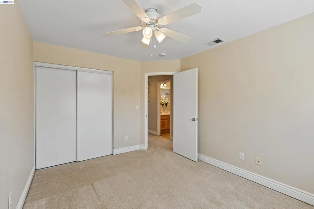 3264 Ernest Dr Tracy, CA 95376