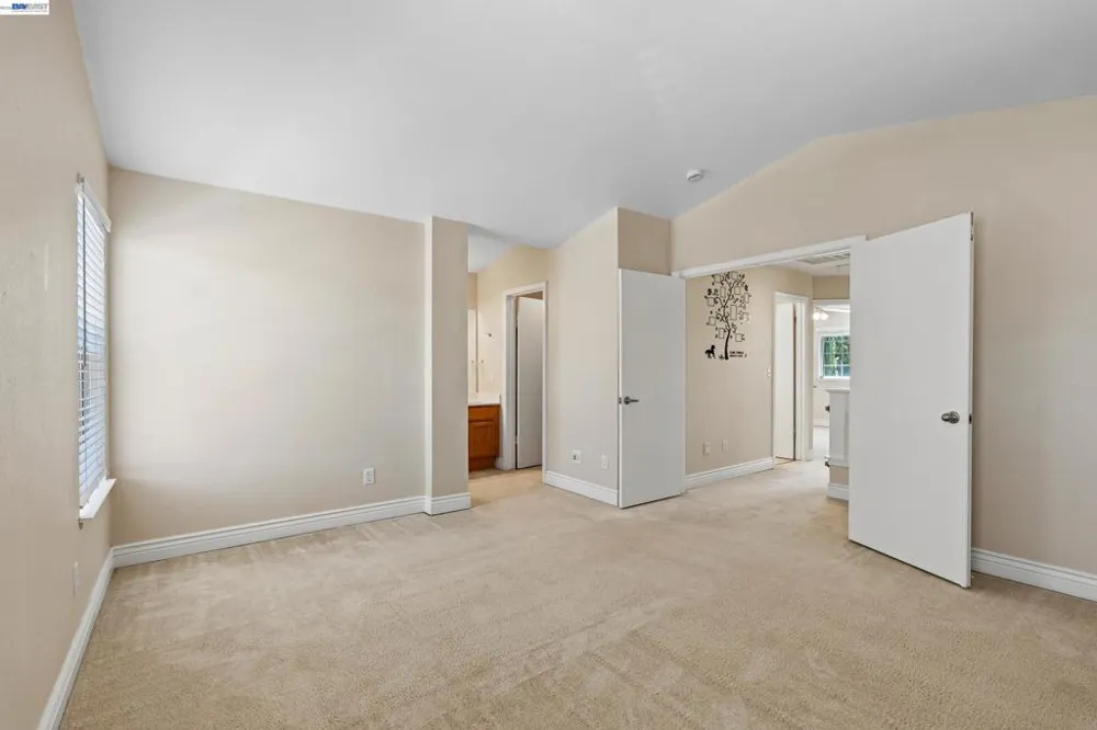3264 Ernest Dr Tracy, CA 95376