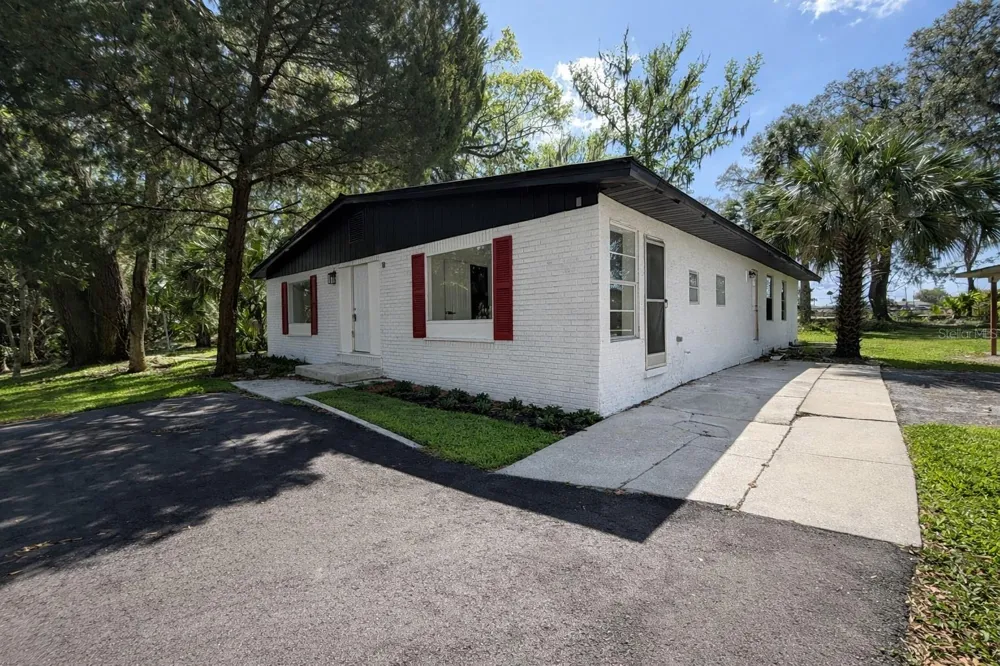 502 NW CRYSTAL STREET Crystal River, FL 34428