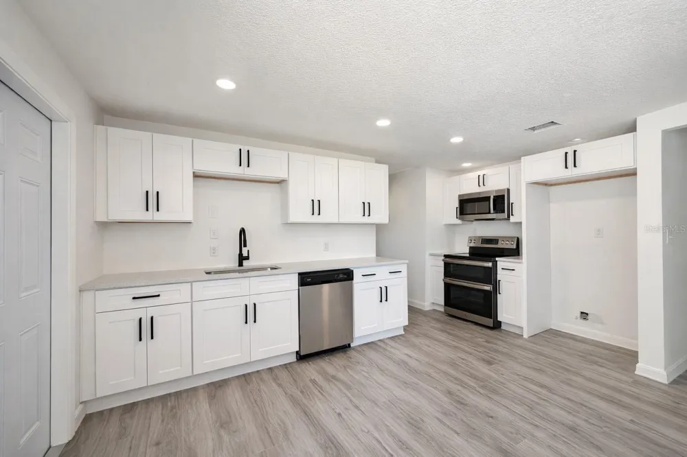 502 NW CRYSTAL STREET Crystal River, FL 34428