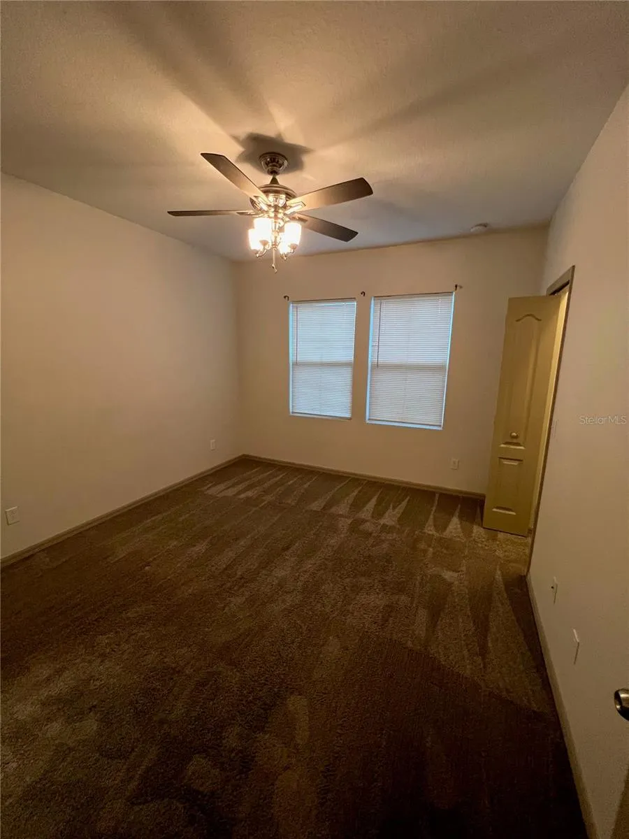 9157 SHEPTON STREET Orlando, FL 32825