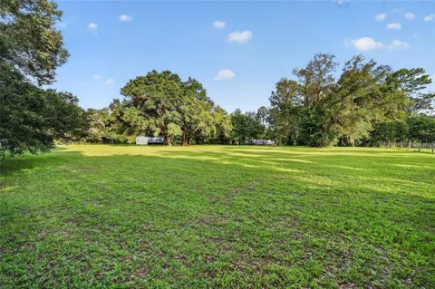 14210 NW HIGHWAY 464B