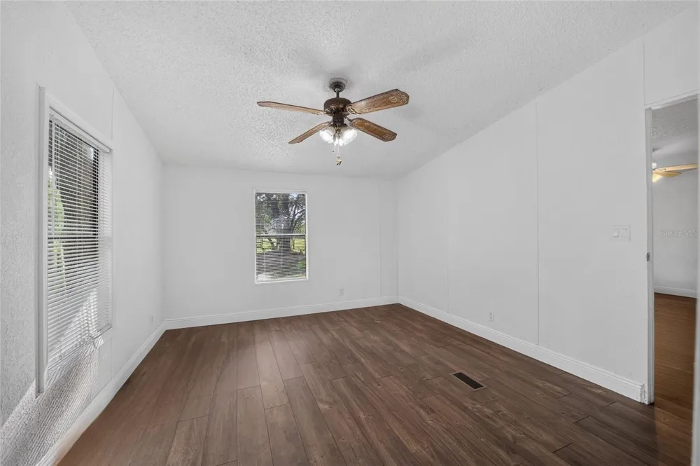 14210 NW HIGHWAY 464B Morriston, FL 32668