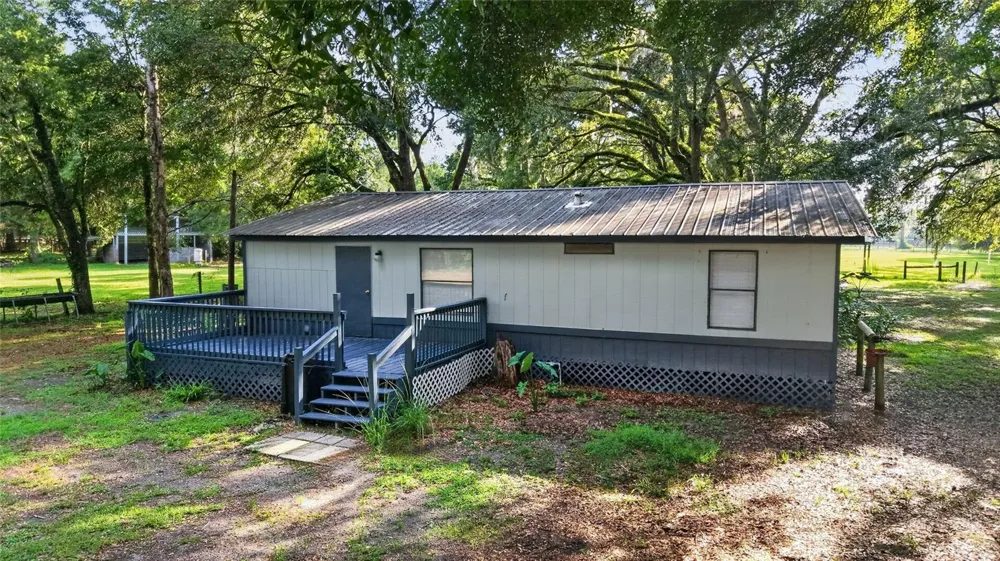 14210 NW HIGHWAY 464B Morriston, FL 32668