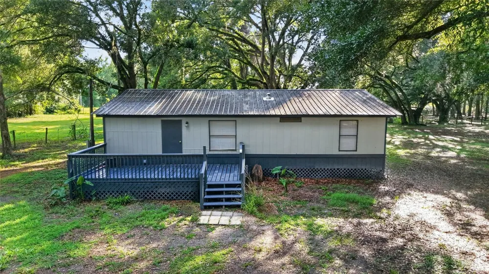 14210 NW HIGHWAY 464B Morriston, FL 32668