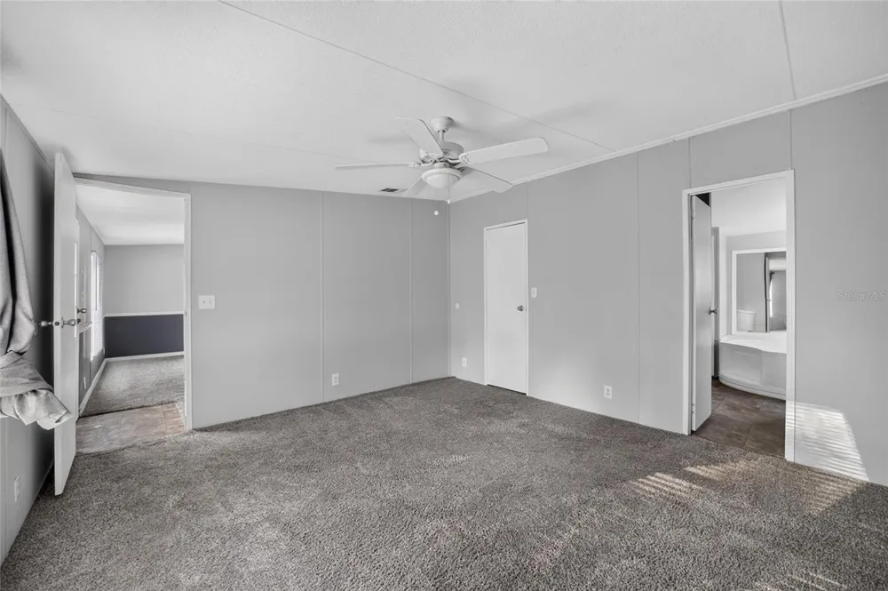 14210 NW HIGHWAY 464B Morriston, FL 32668