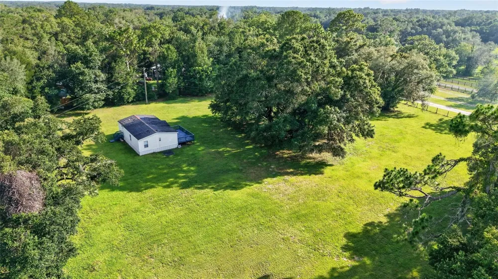 14210 NW HIGHWAY 464B Morriston, FL 32668