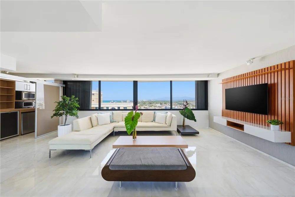 1 TAFT STREET #Penthouse-C San Juan, PR 00911