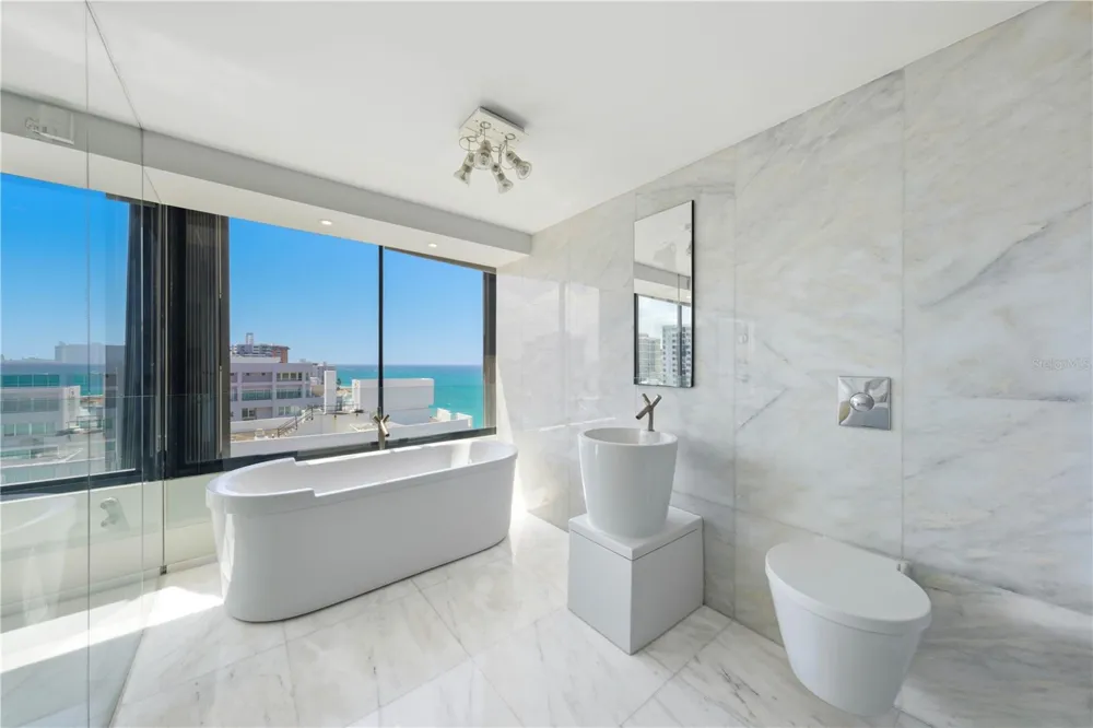 1 TAFT STREET #Penthouse-C San Juan, PR 00911
