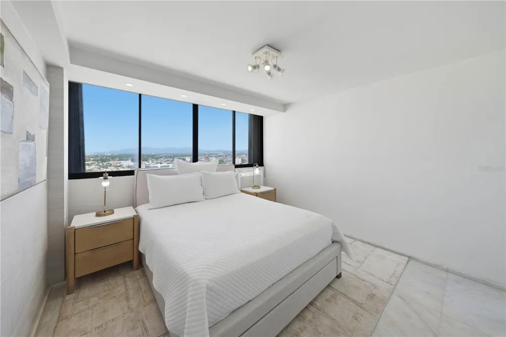 1 TAFT STREET #Penthouse-C San Juan, PR 00911