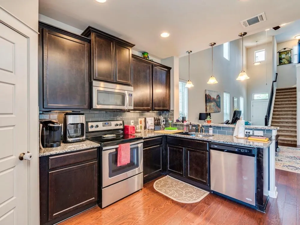 16101 Mcaloon Way Austin, TX 78728
