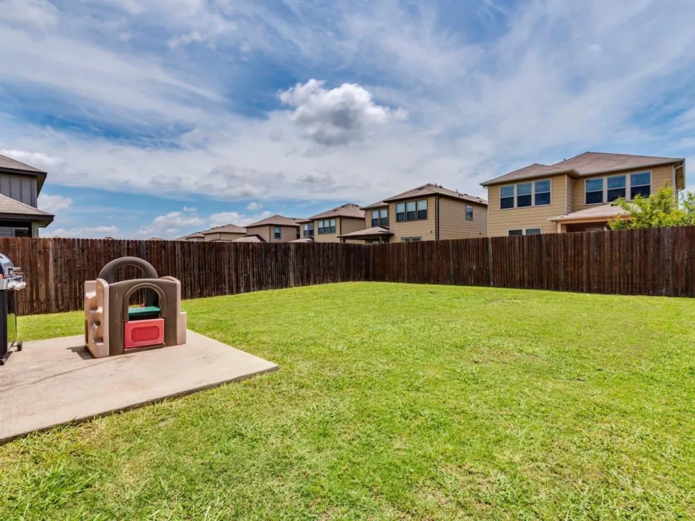 16101 Mcaloon Way Austin, TX 78728
