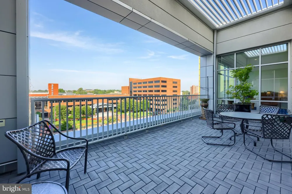 101 QUEEN STREET #404 Lancaster, PA 17603