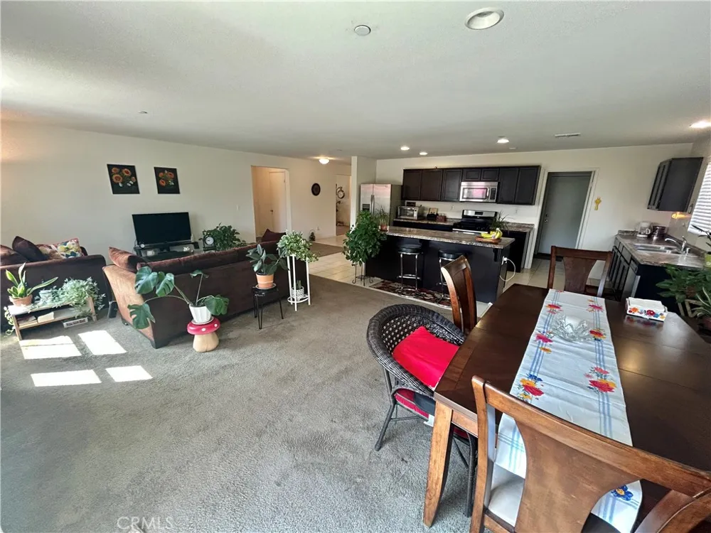 729 Bailey Lane San Jacinto, CA 92582