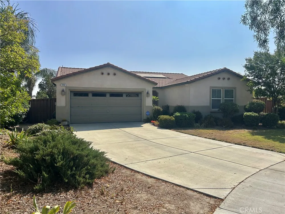729 Bailey Lane San Jacinto, CA 92582