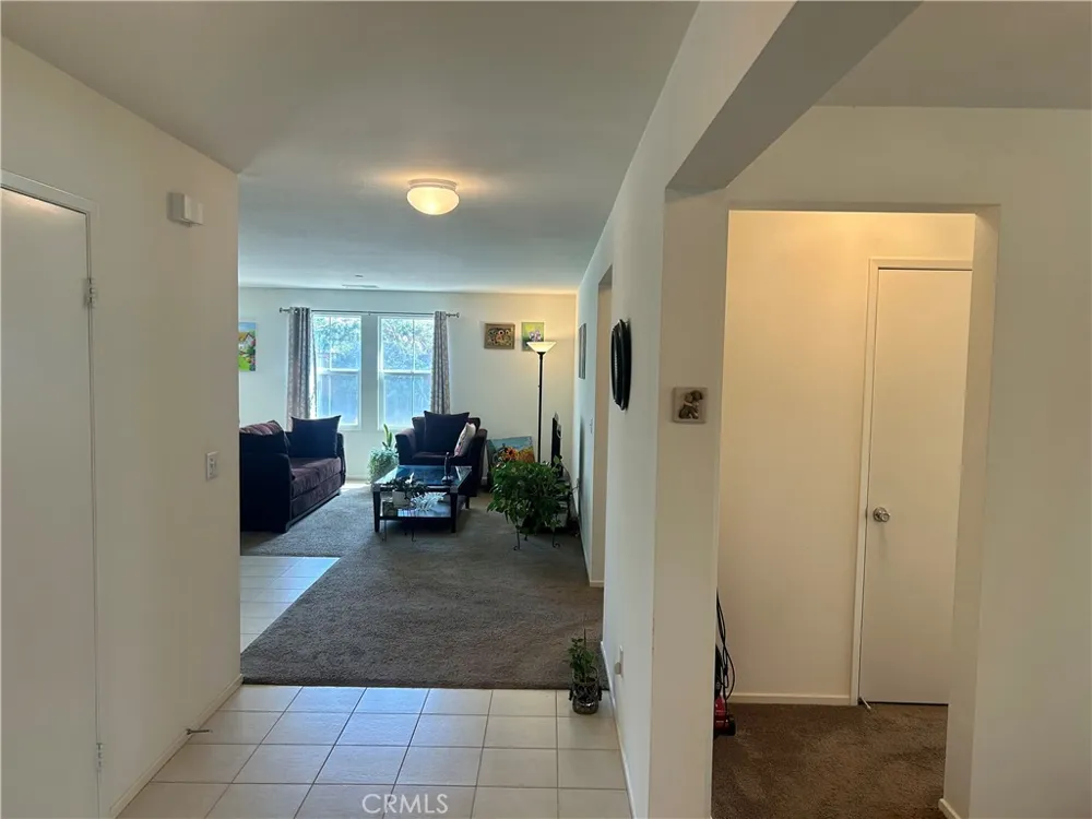 729 Bailey Lane San Jacinto, CA 92582
