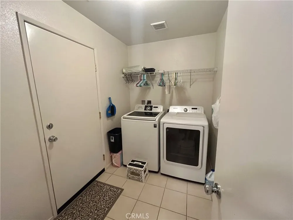 729 Bailey Lane San Jacinto, CA 92582