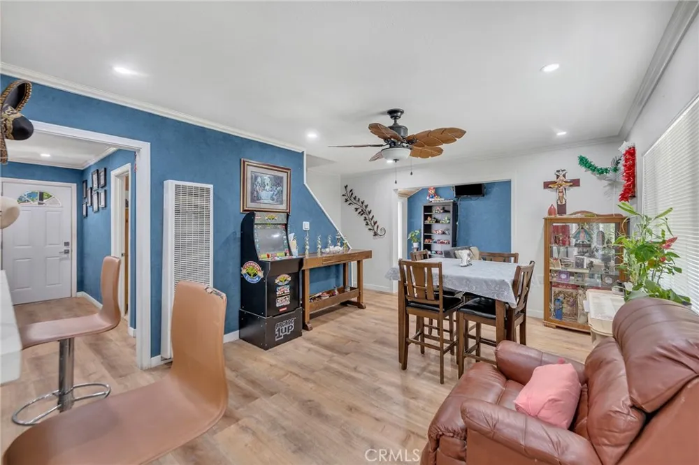 44309 Hardwood Avenue Lancaster, CA 93534