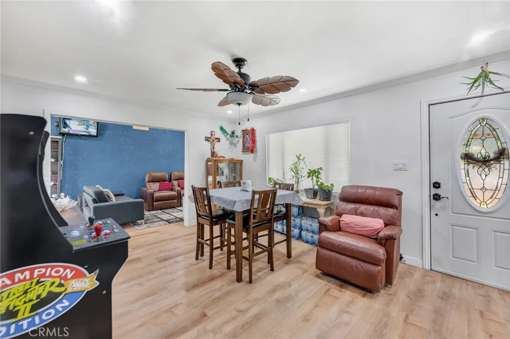 44309 Hardwood Avenue Lancaster, CA 93534