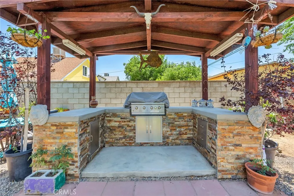 44309 Hardwood Avenue Lancaster, CA 93534