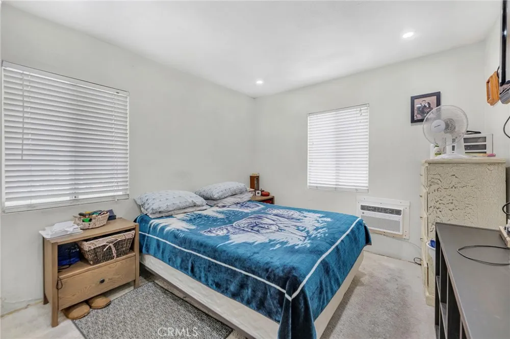 44309 Hardwood Avenue Lancaster, CA 93534