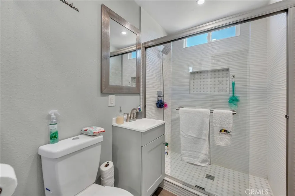 44309 Hardwood Avenue Lancaster, CA 93534