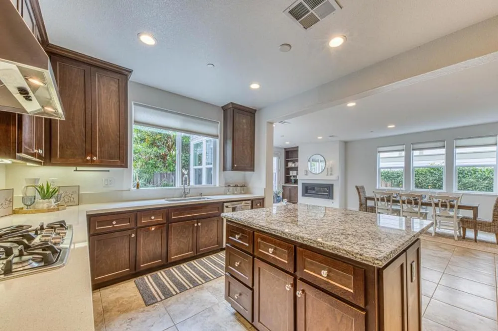 2717 Parkview Way Marina, CA 93933