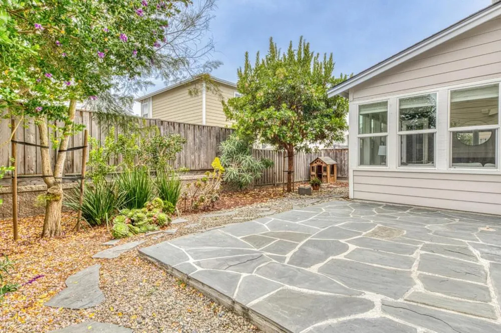 2717 Parkview Way Marina, CA 93933