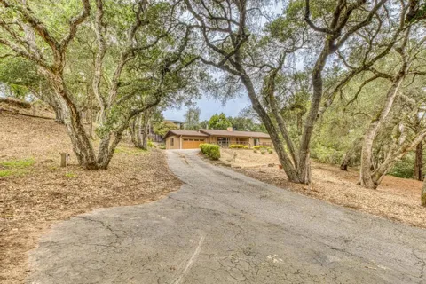 19602 Brentwood Court