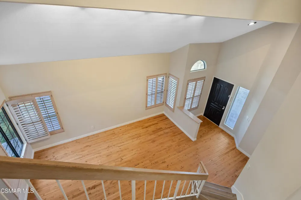 3831 Cottonwood Grove Trail Calabasas, CA 91301