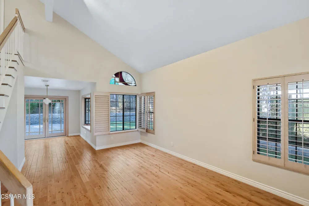 3831 Cottonwood Grove Trail Calabasas, CA 91301