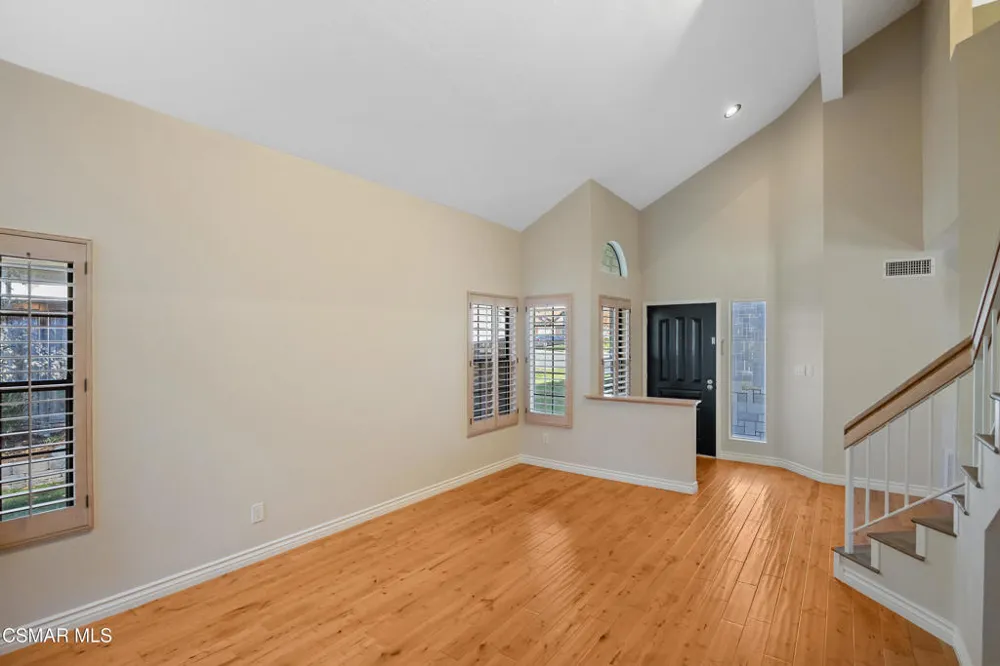 3831 Cottonwood Grove Trail Calabasas, CA 91301