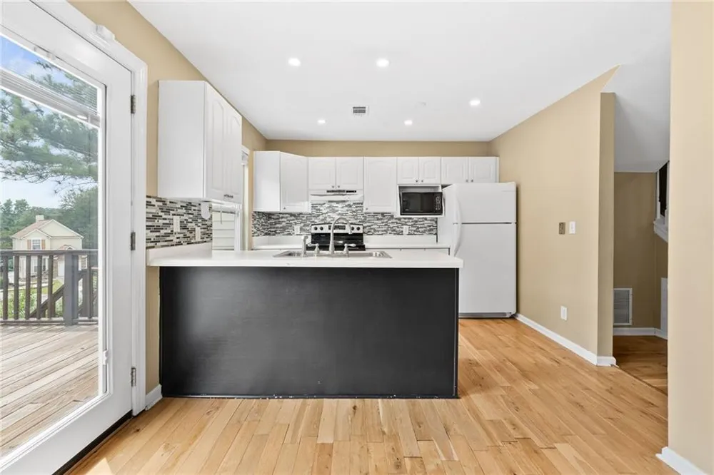 2266 Oak Glenn Circle Duluth, GA 30096