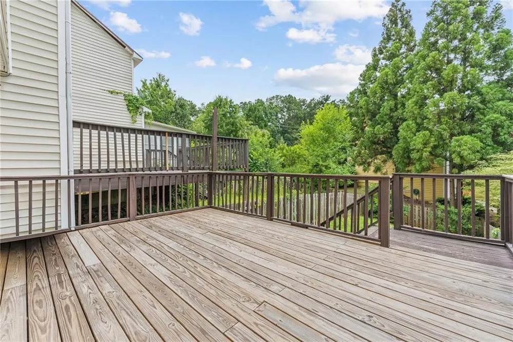 2266 Oak Glenn Circle Duluth, GA 30096