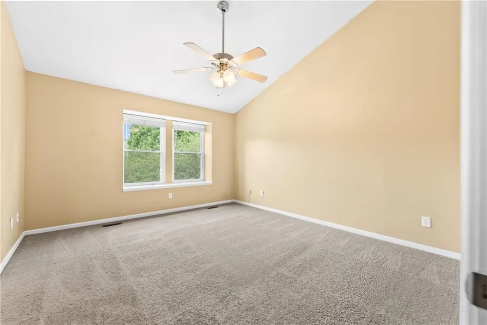 2266 Oak Glenn Circle Duluth, GA 30096