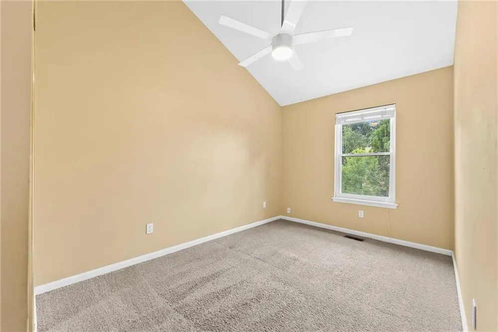 2266 Oak Glenn Circle Duluth, GA 30096