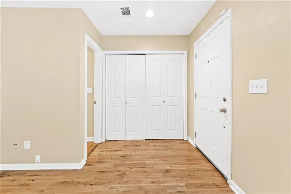 2266 Oak Glenn Circle Duluth, GA 30096