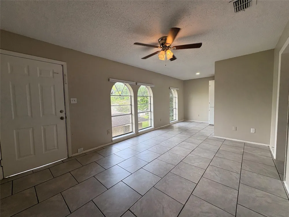 3021 Sycamore Avenue #8 Bay City, TX 77414