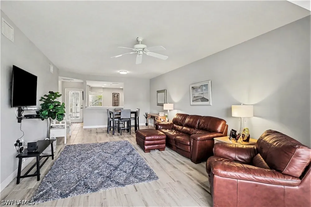 Horizon Lane #2303 Naples, FL 34109