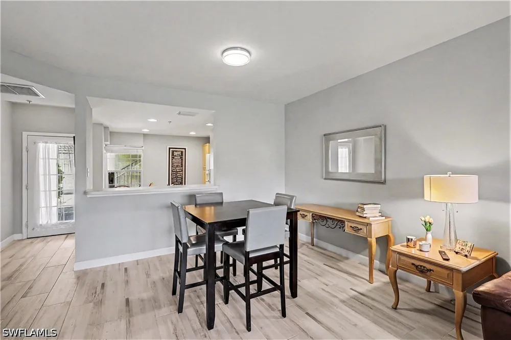 Horizon Lane #2303 Naples, FL 34109