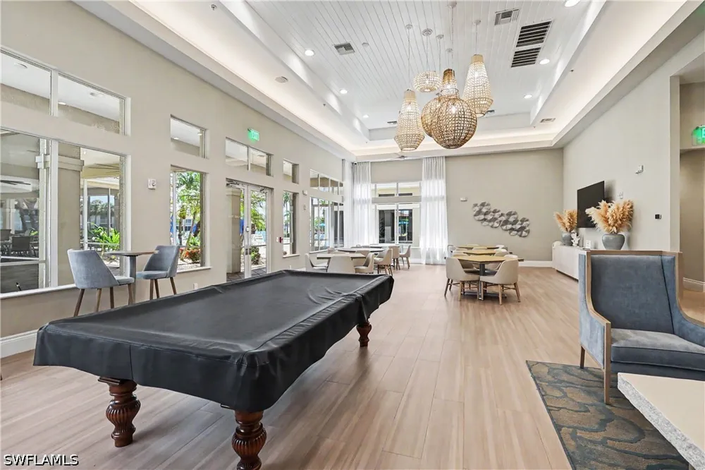Horizon Lane #2303 Naples, FL 34109
