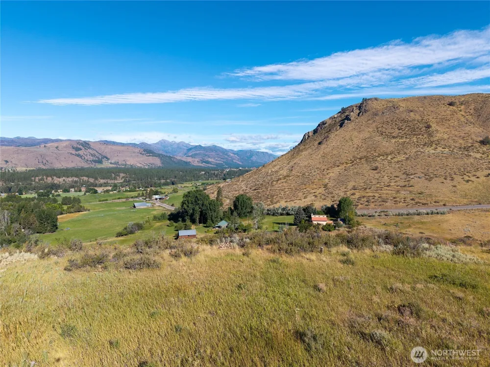 42 Prospect Road Winthrop, WA 98862