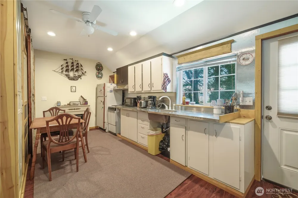 1305 268th Place Ocean Park, WA 98640